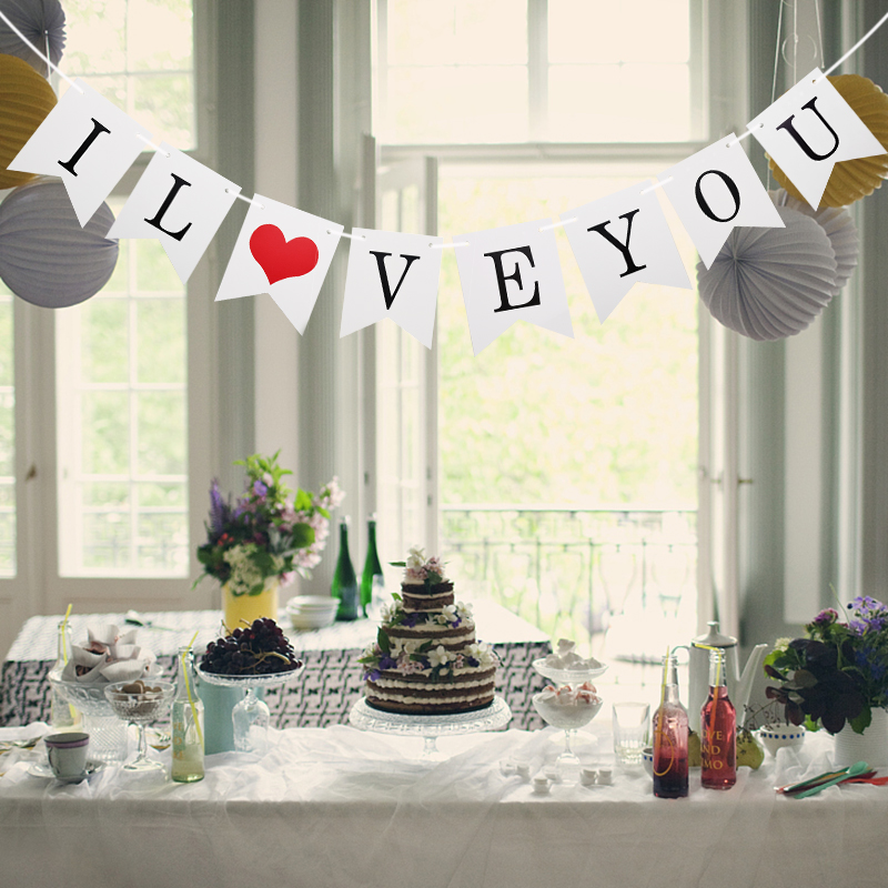 Wedding Marry Me Love Bunting  - Wedding Supply Rentals recension och pris